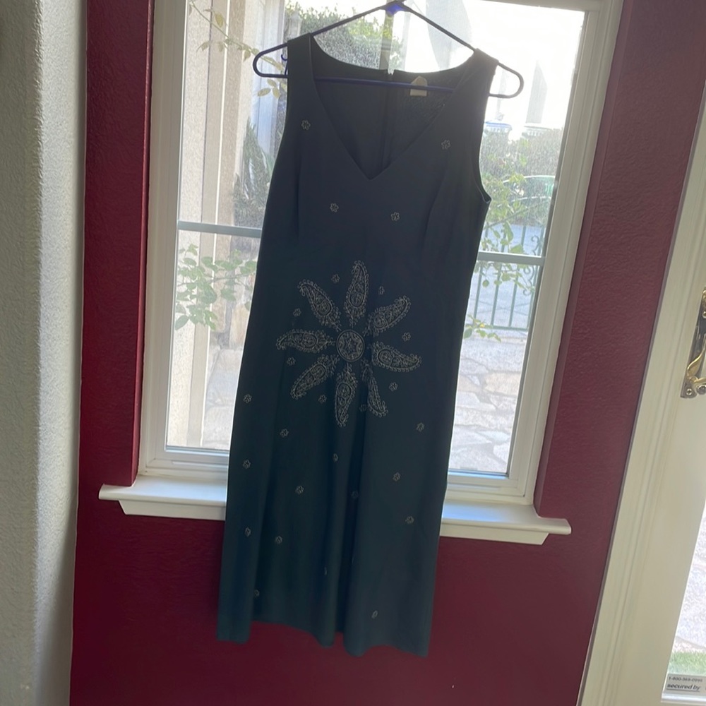 j Crew grey flower embroider dress great quality